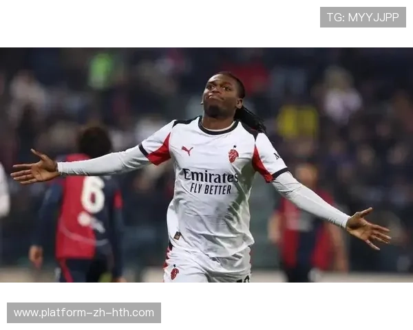 AC米兰强势推进，莱奥抽射直接洞穿大门