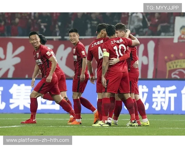 Nisqy中路带动两翼，边路连续拿头